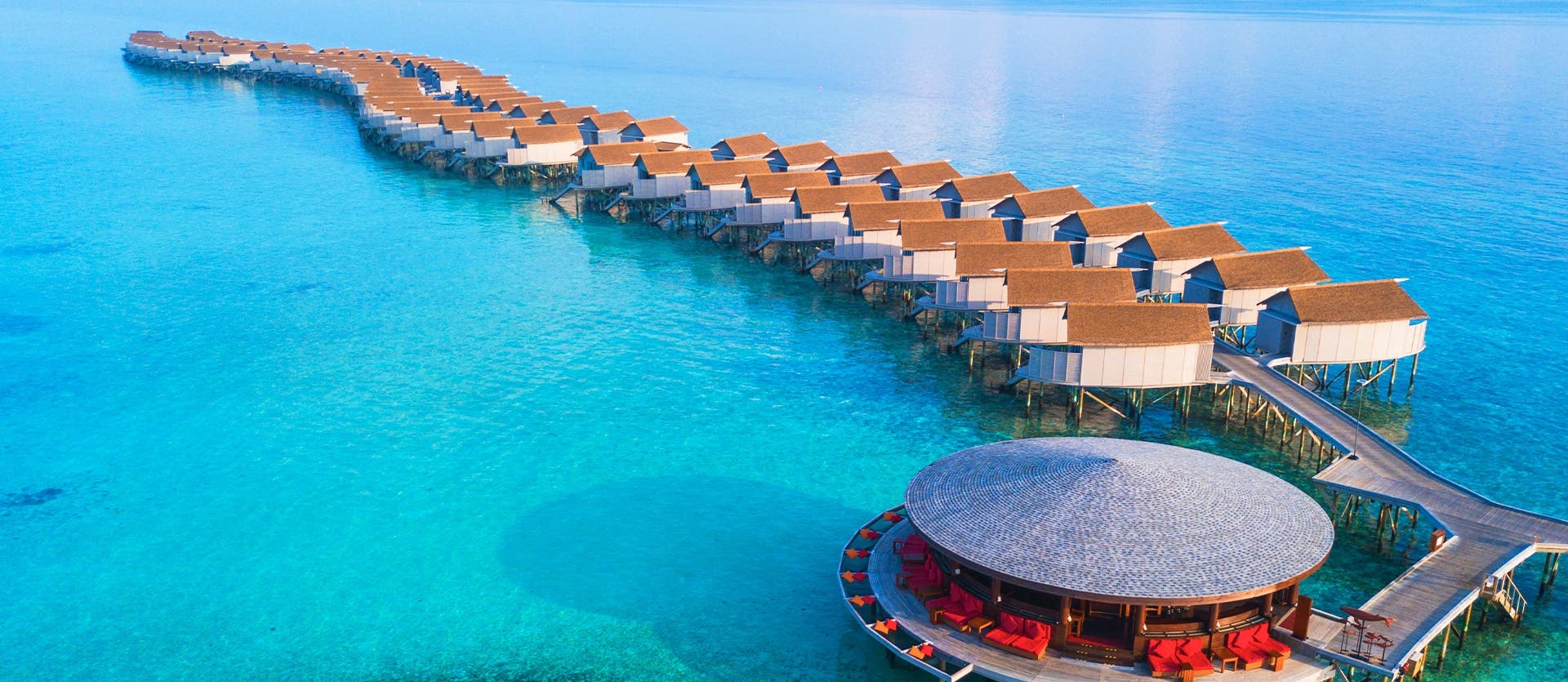 <span class="iconos separador"></span> Centara Ras Fushi Resort & Spa <span class="iconos separador"></span>