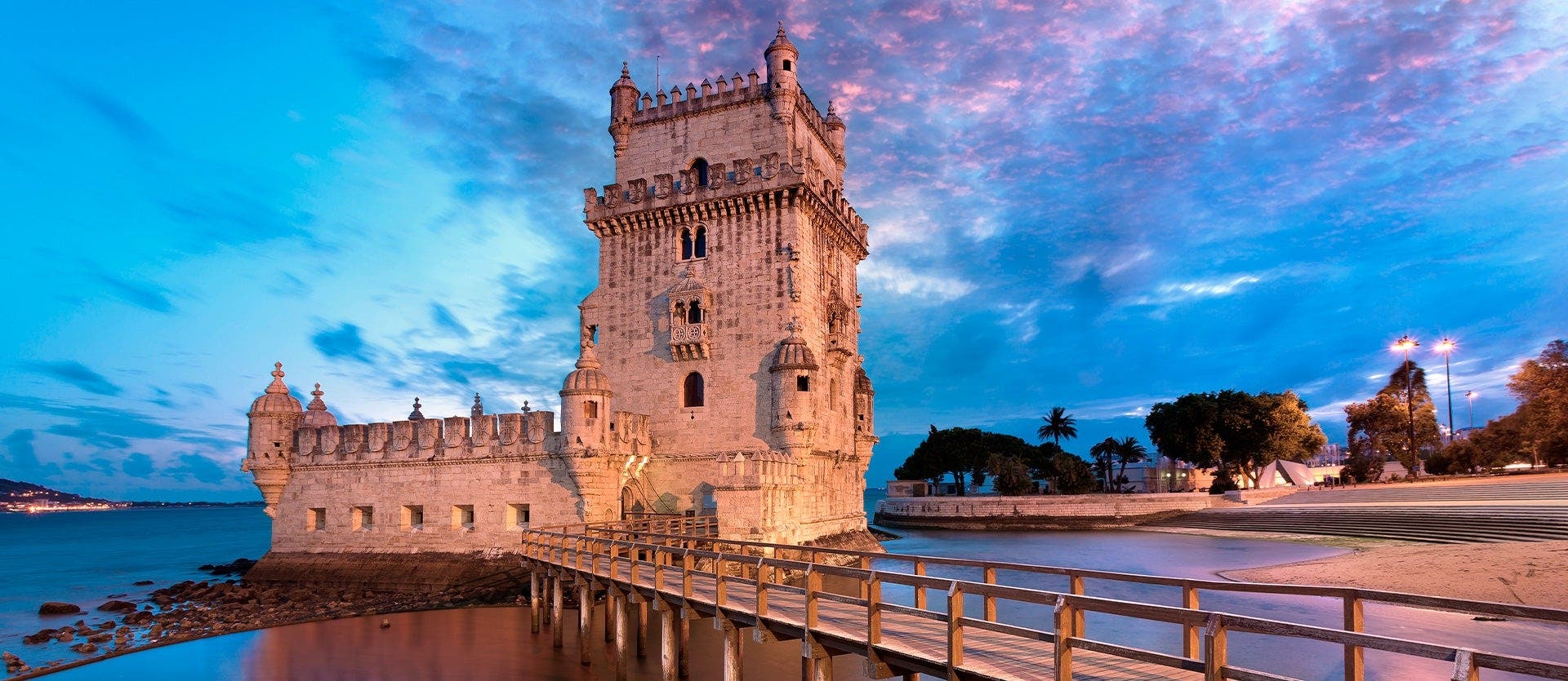 Coastal Cities & Cultural Treasures 