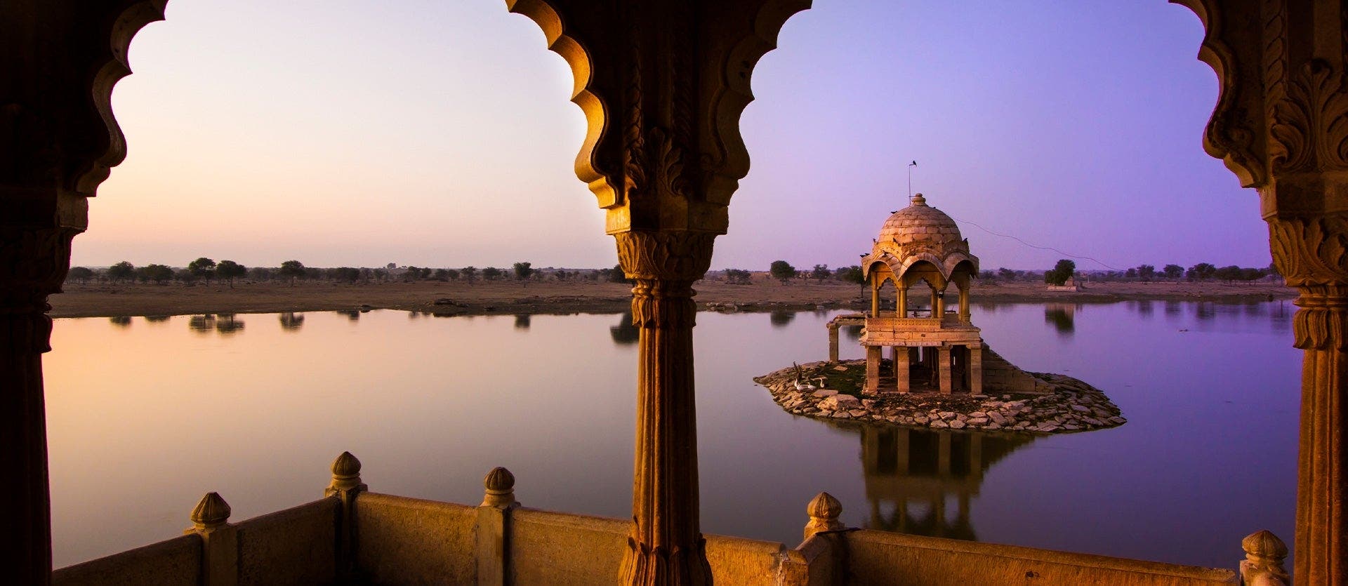 Wüstenmetropole & farbenfrohes Indien