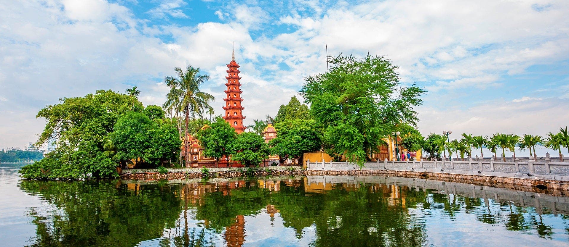 De la bahía de Halong a Angkor Wat