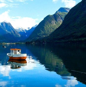 Fiordo de los Sueños y valles de Geilo