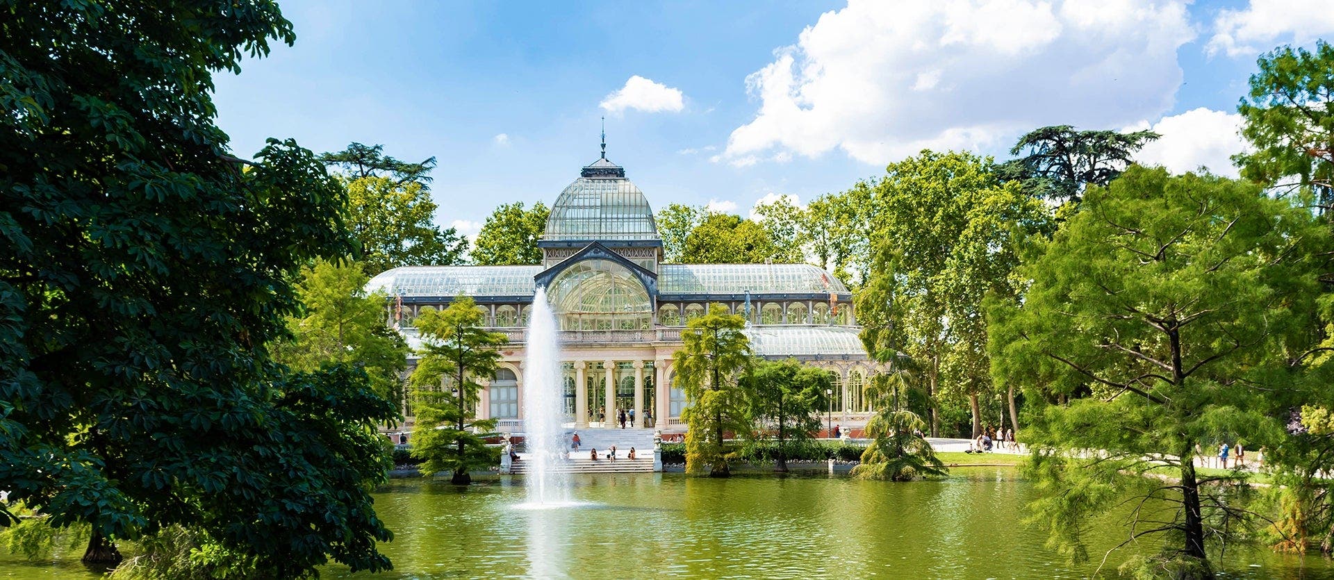 La Ciudad del Amor, Madrid y Barcelona 