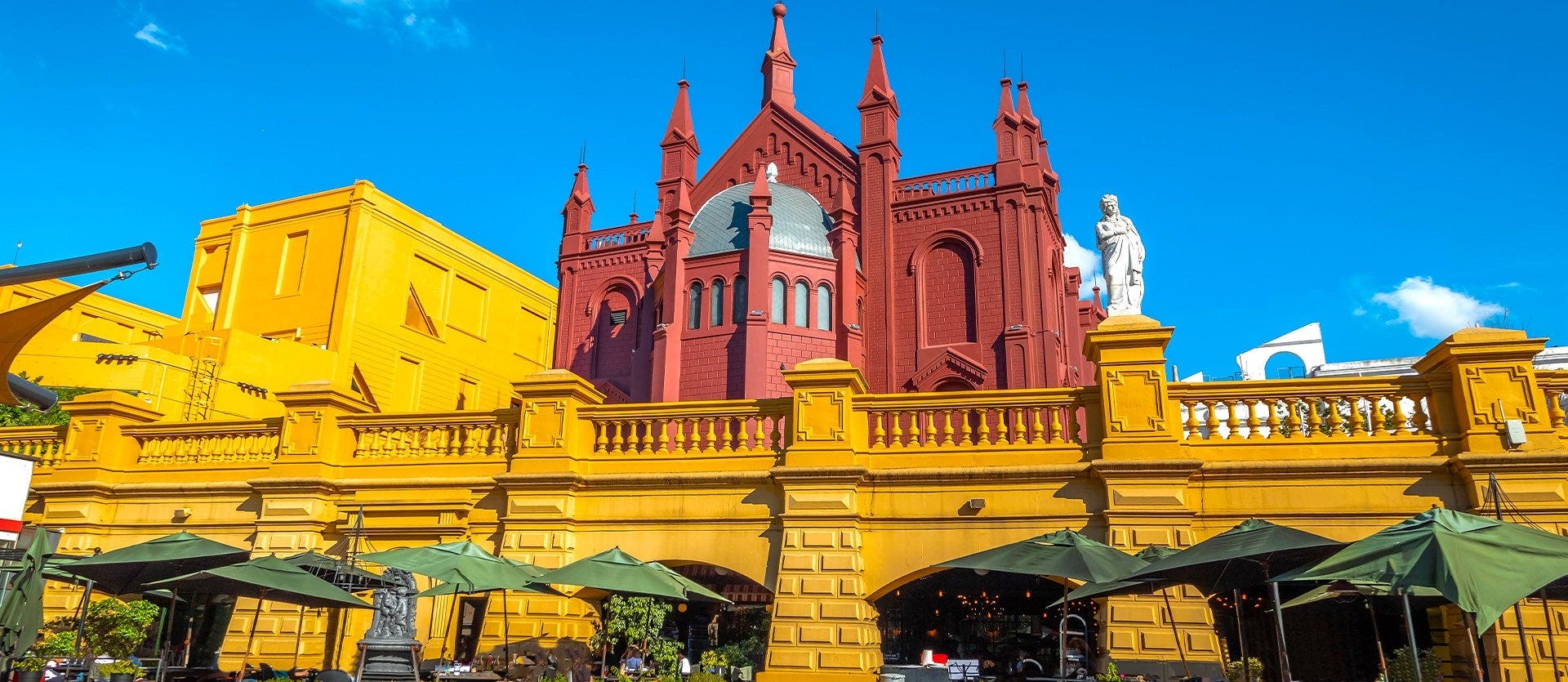 De la cuna del tango al Iguazú