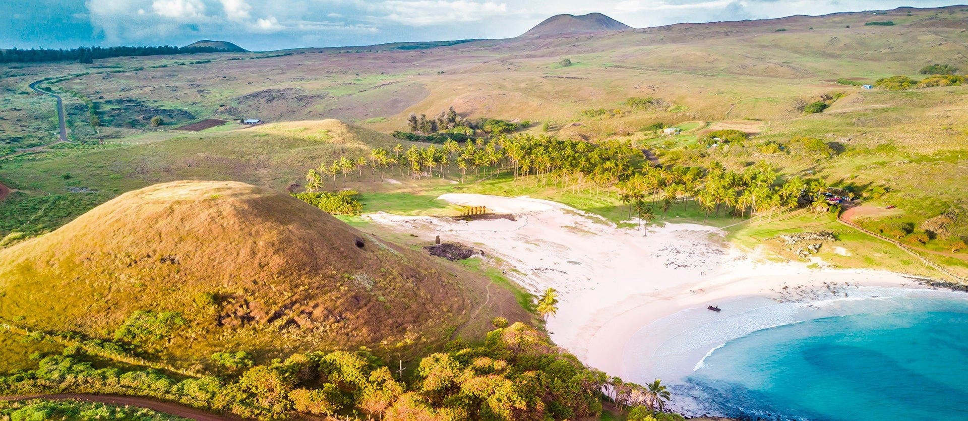 Santiago y Tesoros de la Isla de Pascua 
