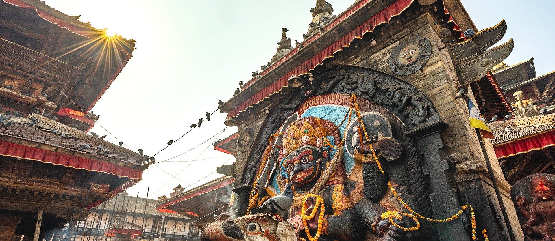 Joyas de los Himalayas: Nepal y Bután