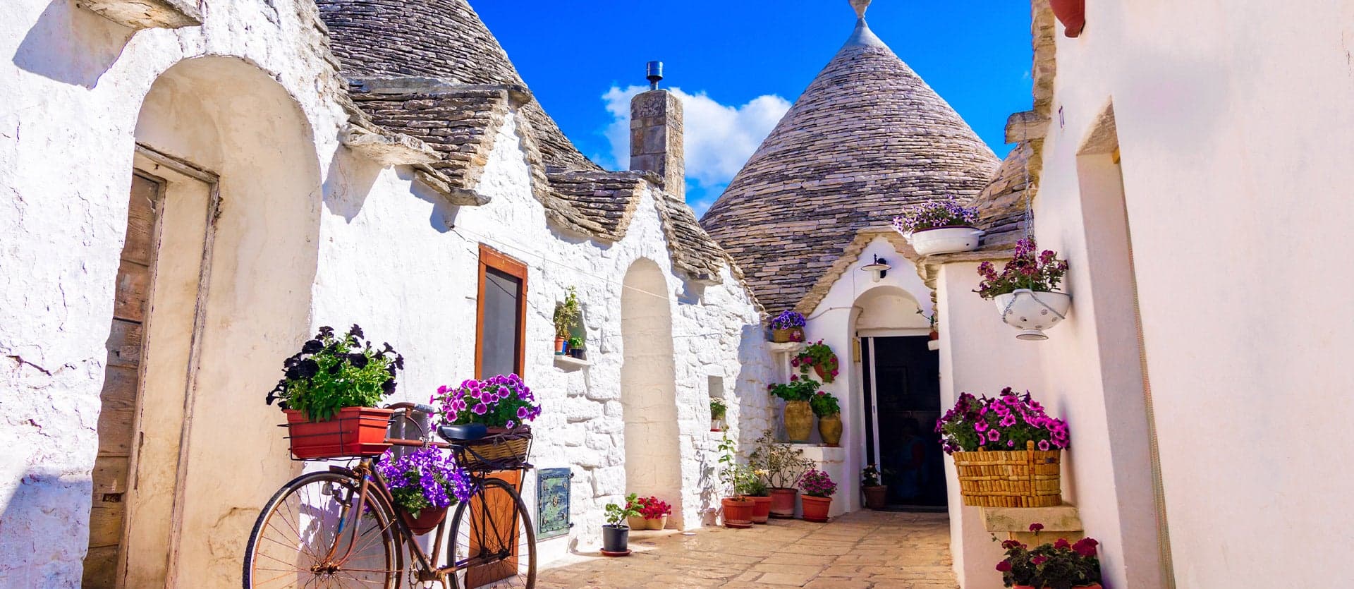 Coastal wonders of Amalfi & Puglia