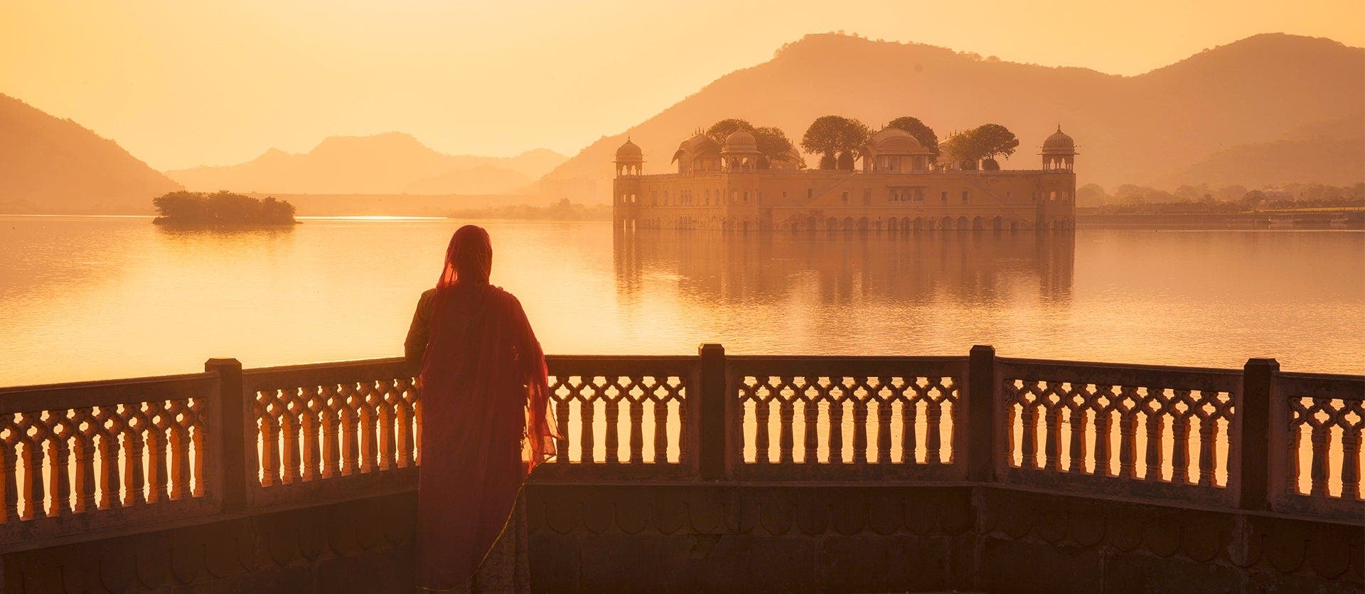 Tesoros del Norte: Taj Mahal y Amritsar