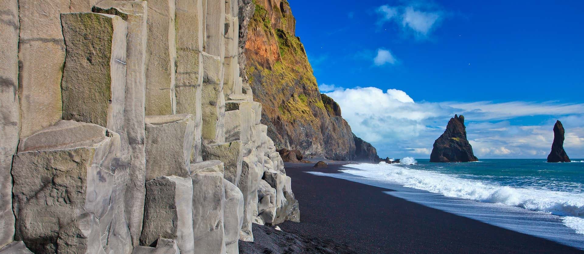 Iceland between Geysers and Waterfalls