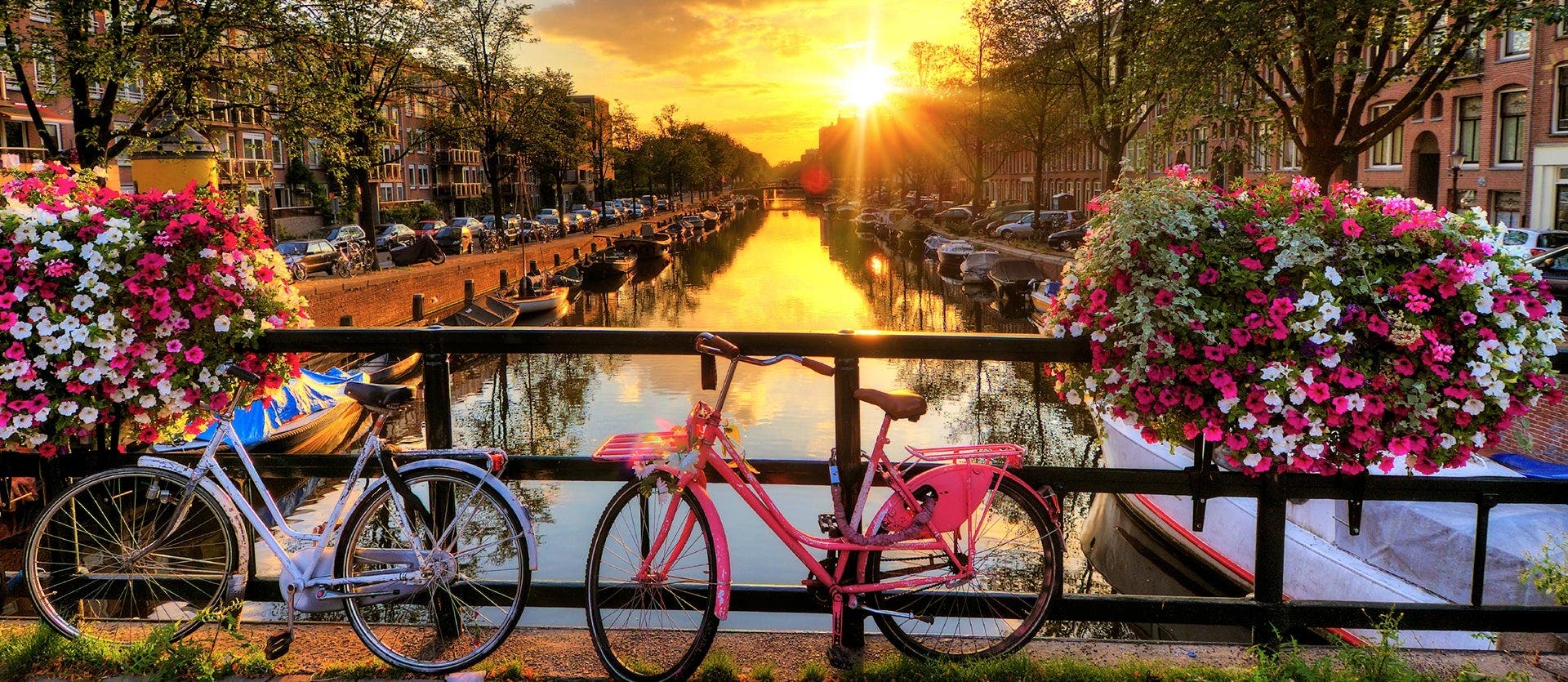 Encantos de Europa: de Ámsterdam a París