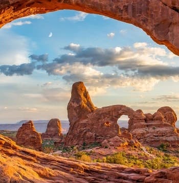 National Parks, Deserts & Epic Canyons