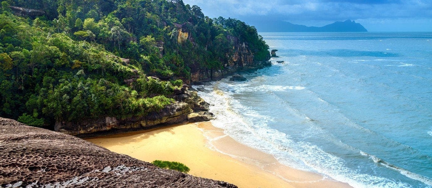Contrasts of Kuala, Borneo and Singapore