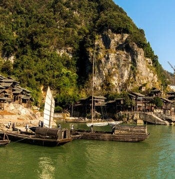 Cultural treasures & Yangtze cruise