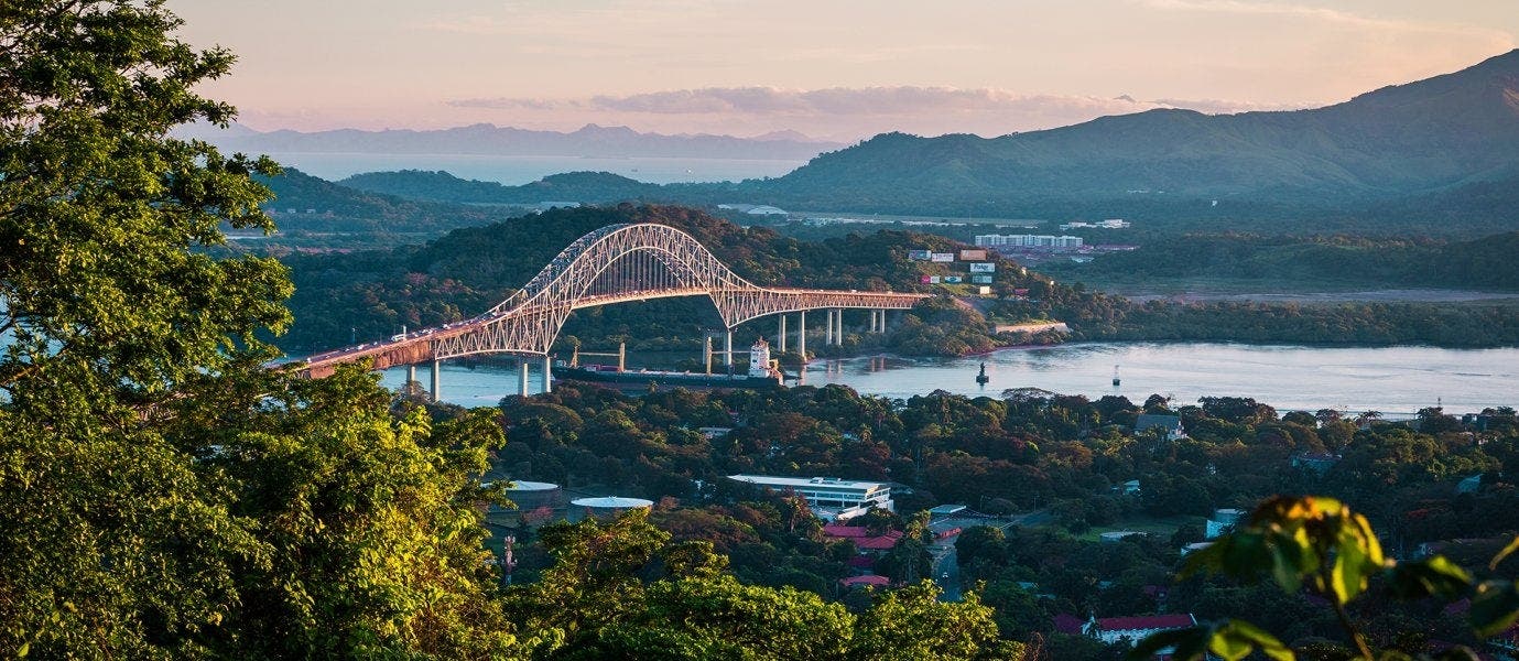 Panama City & All-Inclusive Playa Blanca