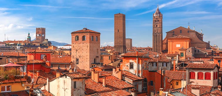 What to see in Italy Bologna