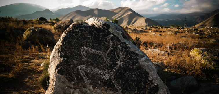 What to see in Kyrgyzstan Cholpon Aty