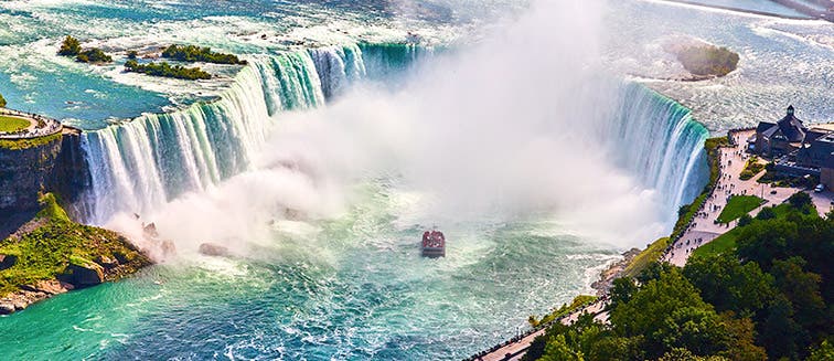 What to see in Canada Chutes du Niagara