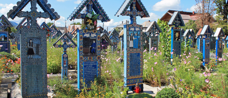 What to see in Roumanie Merry Cemetery