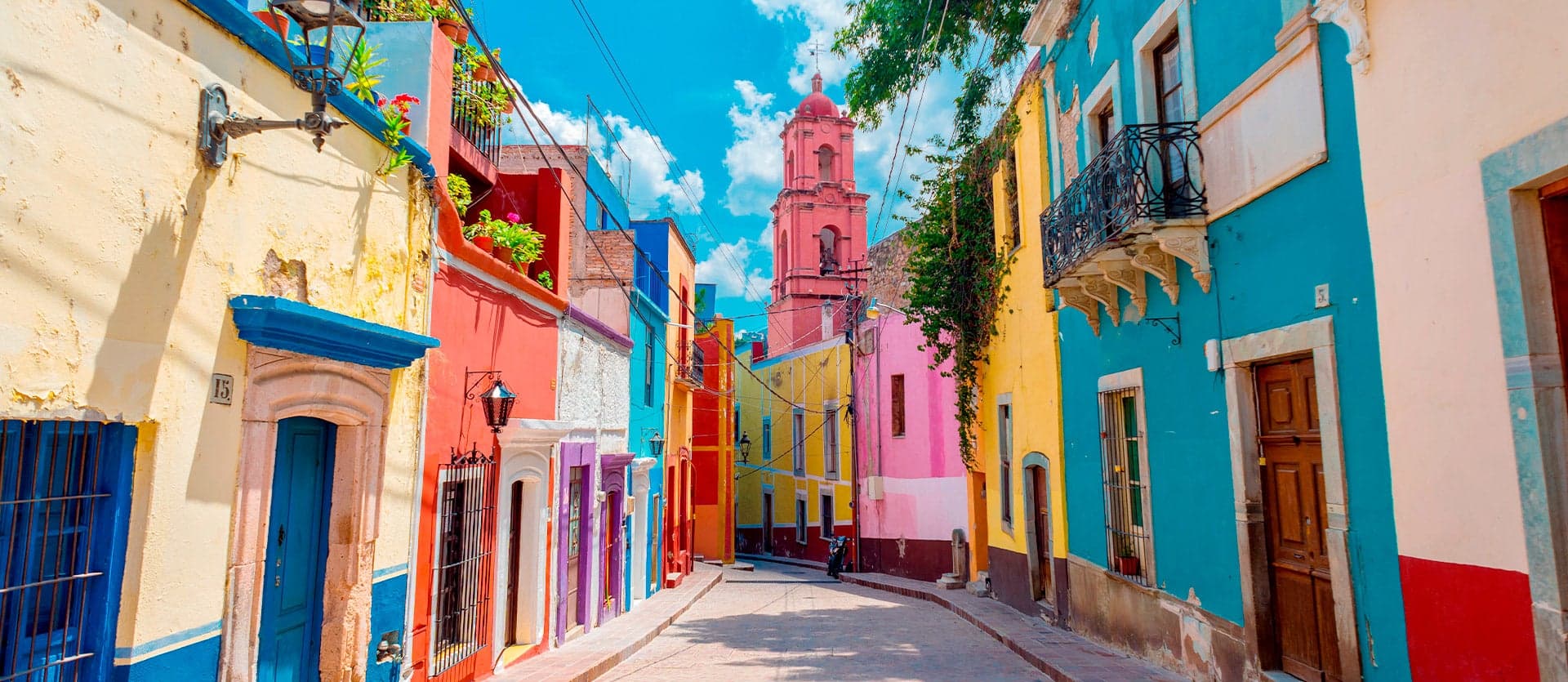 Ciudades coloniales y Altiplano Central